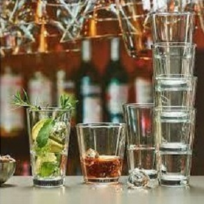 Які келихи обрати для ресторану: повний посібник для вина, шампанського, коктейлів
